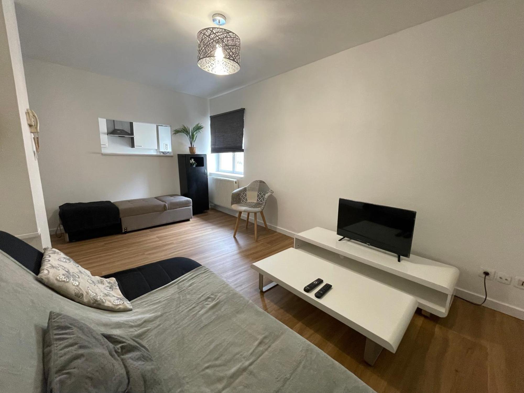 Ferienwohnung Hexagone Wifi Un Sejour A Part Longeville-les-Metz Exterior foto