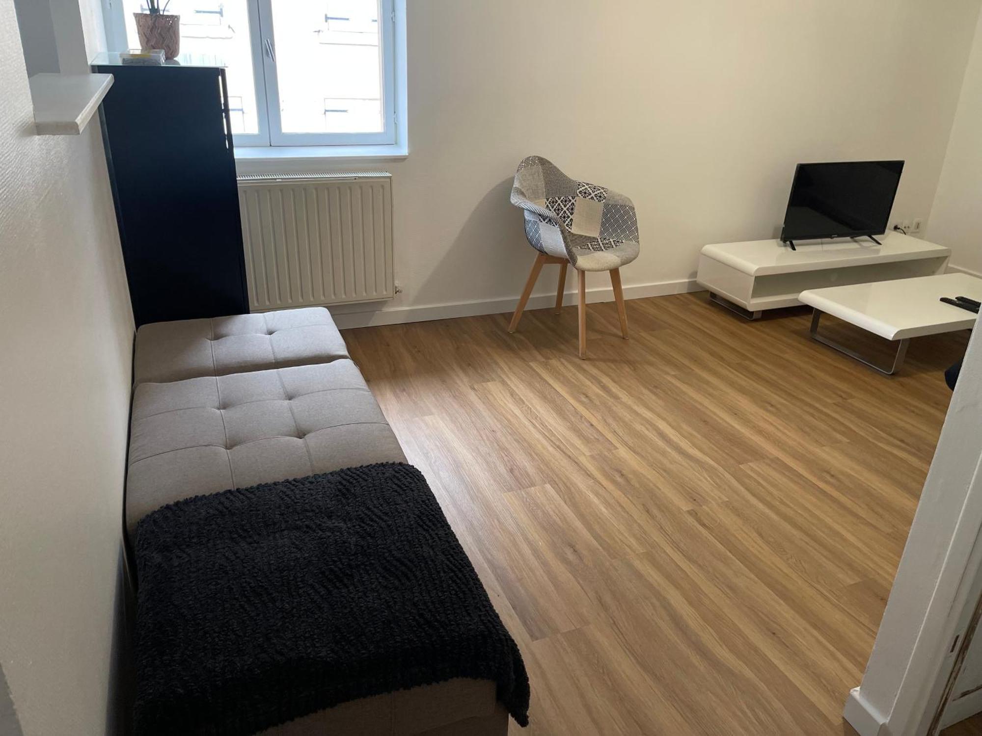 Ferienwohnung Hexagone Wifi Un Sejour A Part Longeville-les-Metz Exterior foto