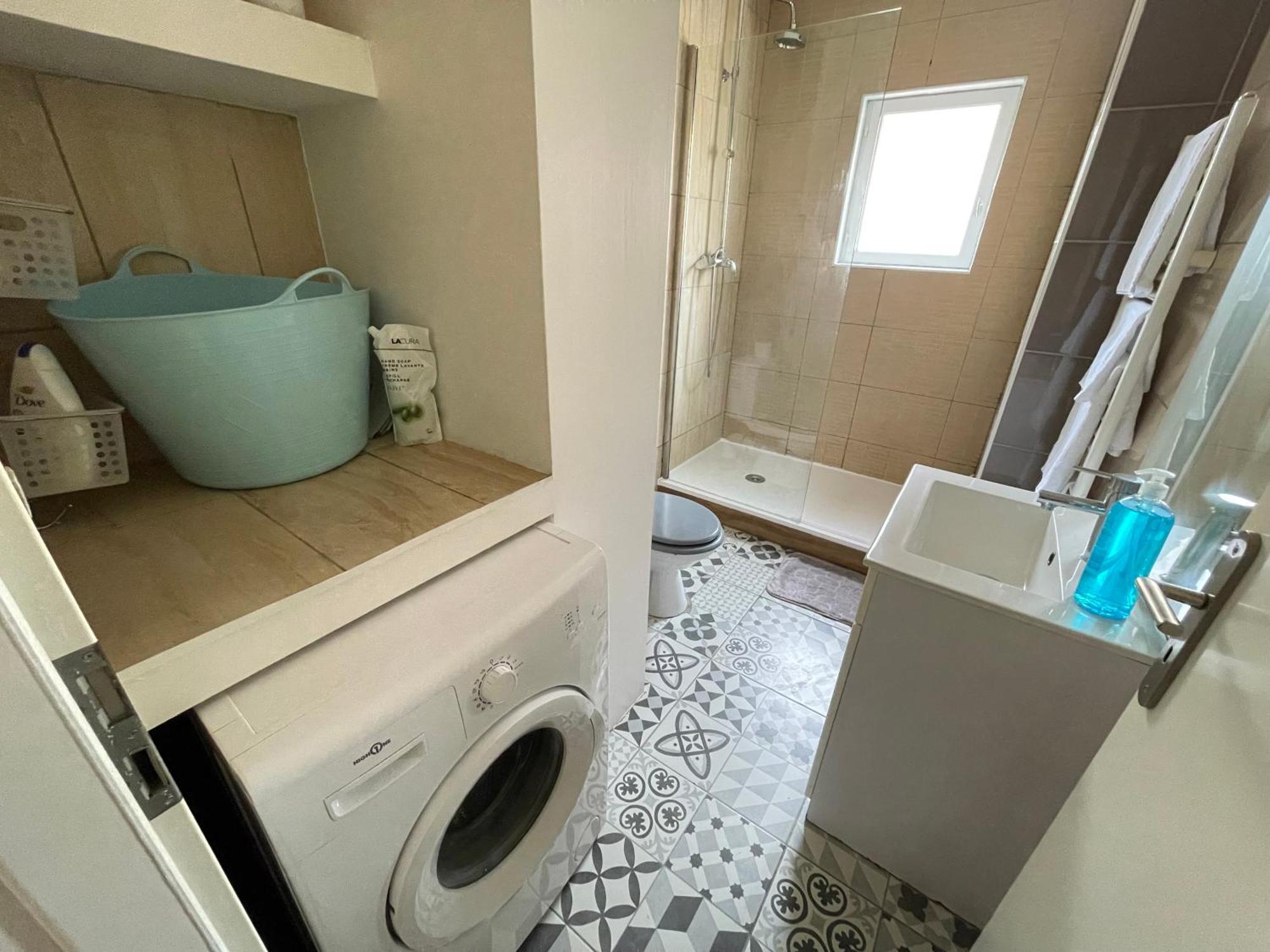 Ferienwohnung Hexagone Wifi Un Sejour A Part Longeville-les-Metz Exterior foto
